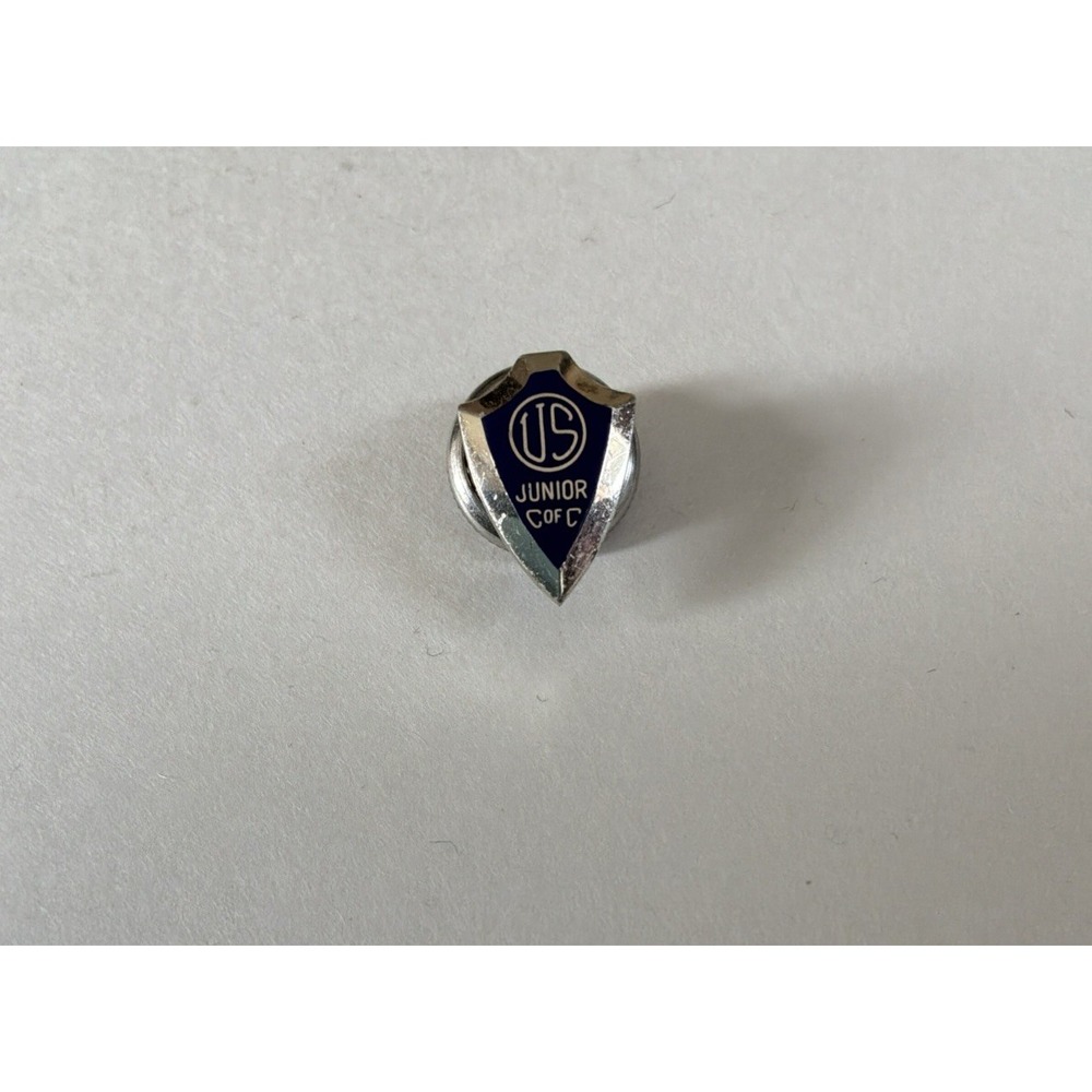 US Junior Chamber Of Commerce Vtg Screwback Lapel Pin O.C. Tanner Blue Silver